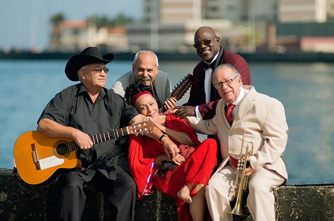 https://www.billboard.com/pro/buena-vista-social-club-plots-farewell-tour/